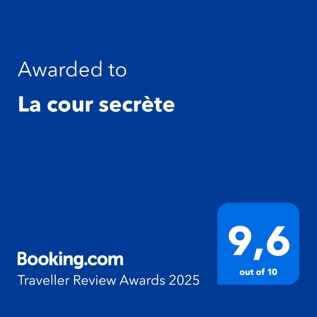 La Cour Secrete Apartamento Dinan Exterior foto